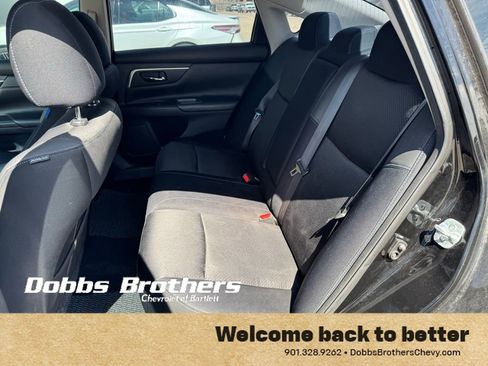 Used 2017 Nissan Altima 2.5 SR image 18