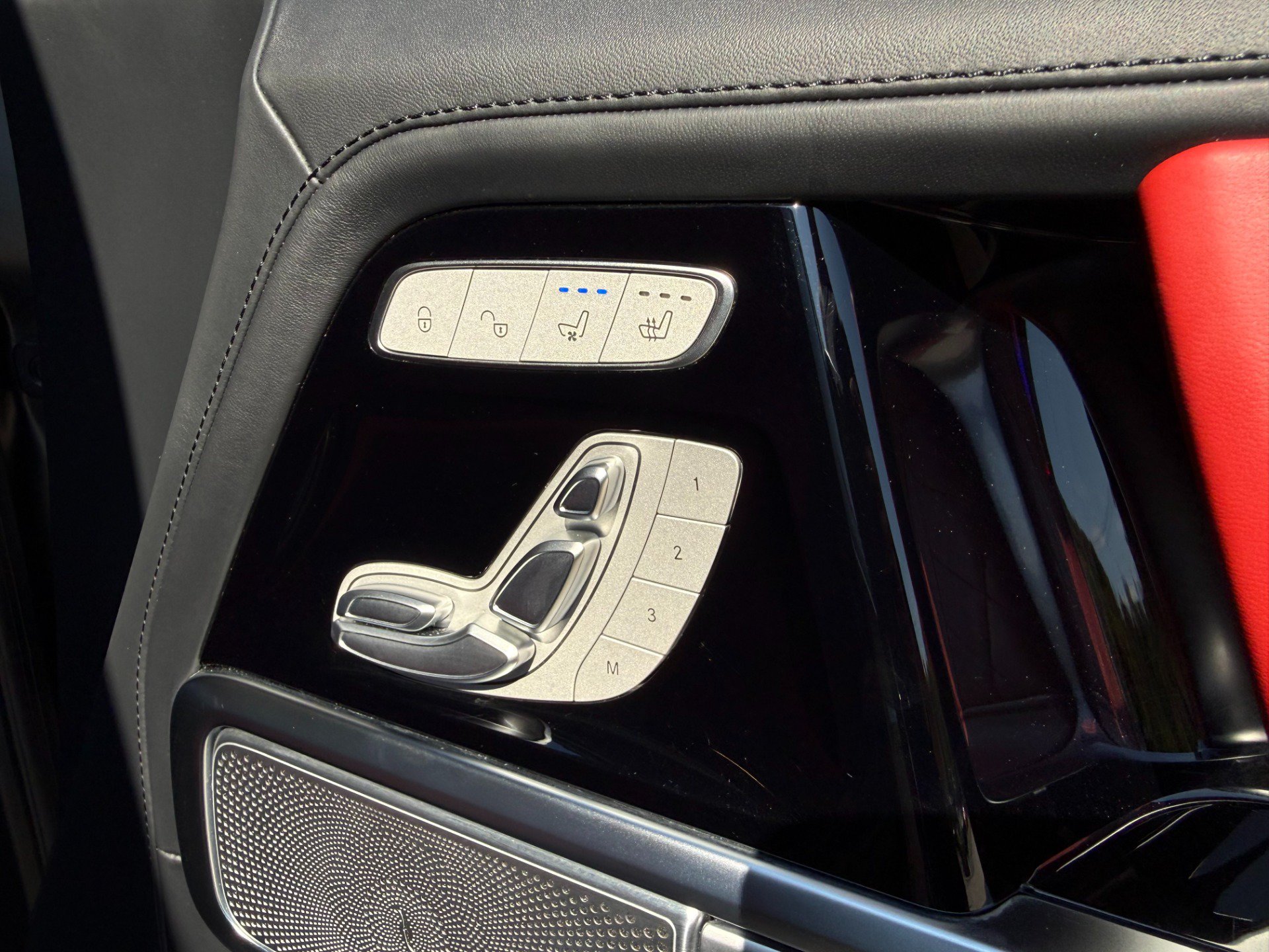 Used 2024 Mercedes-Benz G 63 AMG 4MATIC image 13