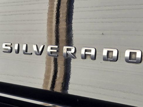 Used 2019 Chevrolet Silverado 1500 LT image 10