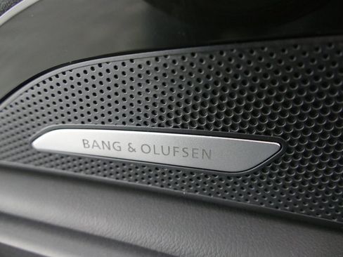 New 2025 Audi Q5 Premium Plus image 12