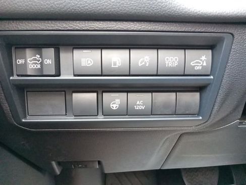 New 2024 Toyota Tundra Limited image 17