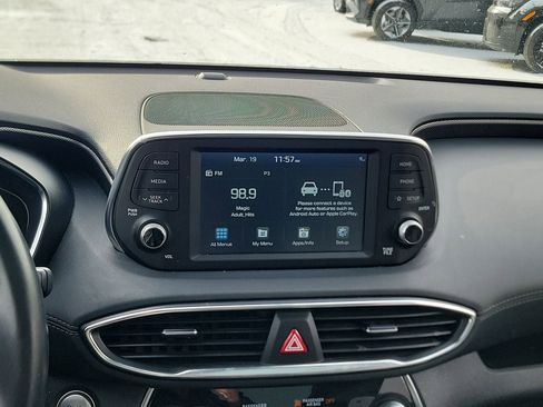 Used 2020 Hyundai Santa Fe SEL w/ Convenience + Premium Package image 16