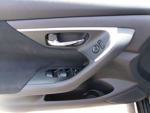 Used 2015 Nissan Altima 2.5 S w/ Power Driver Seat Package image 14