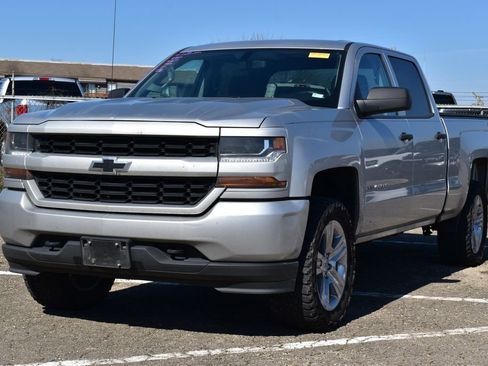 Used 2018 Chevrolet Silverado 1500 Custom w/ Trailering Package image 1
