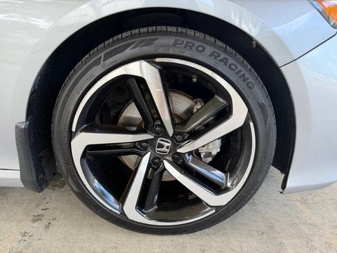 Used 2020 Honda Accord Sport image 18