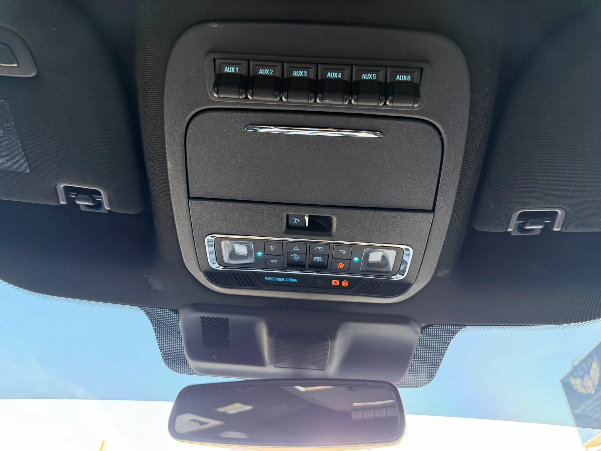 Used 2023 Ford F350 Lariat w/ Lariat Ultimate Package AWD/4WD image 20