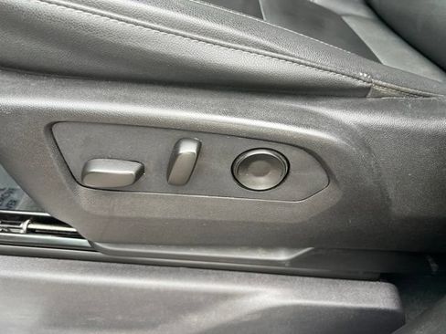 Used 2024 Chevrolet Silverado 2500 LT w/ All Star Edition AWD/4WD image 18