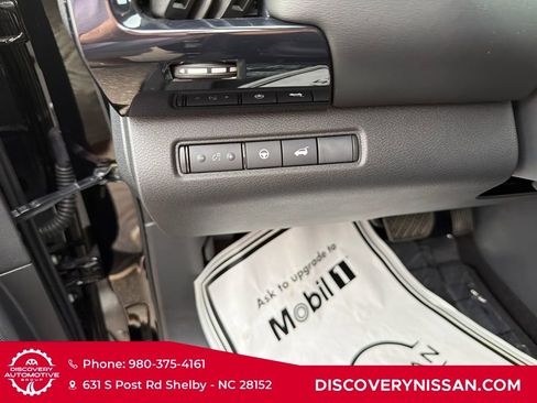 Certified 2025 Nissan Pathfinder SV image 15