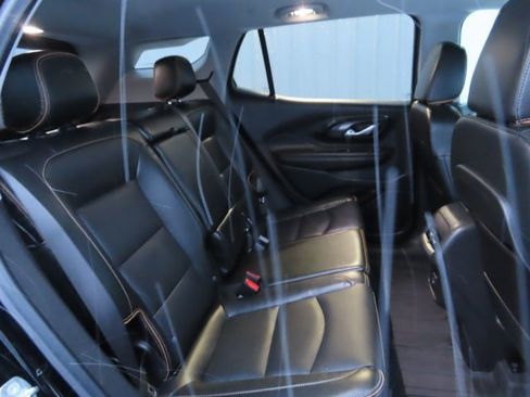 Used 2023 GMC Terrain AT4 w/ LPO, Floor Liner Package image 28