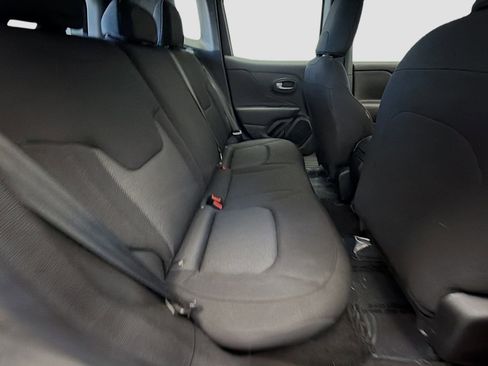 Used 2022 Jeep Renegade Sport image 14