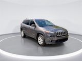 Used 2018 Jeep Cherokee Latitude Plus w/ Cold Weather Group image 2