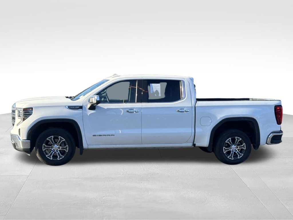 Used 2025 GMC Sierra 1500 SLT RWD image 3