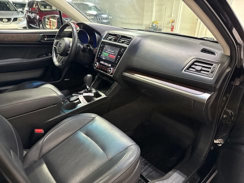 Used 2018 Subaru Outback 2.5i Limited w/ Popular Package #2 AWD/4WD image 40