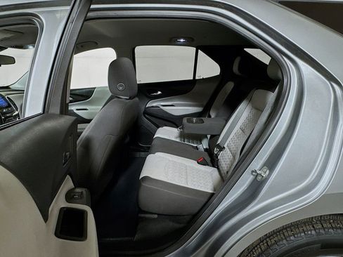 Used 2023 Chevrolet Equinox LT FWD image 22