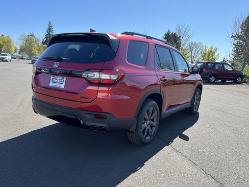 New 2026 Honda Pilot Sport image 5