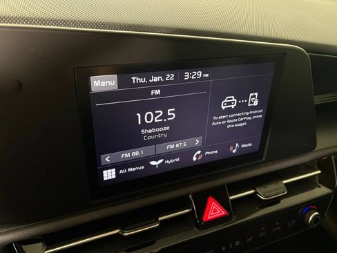 New 2026 Kia Niro LX FWD image 23