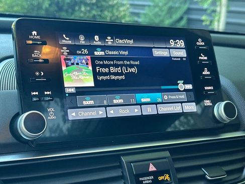 Used 2022 Honda Accord Sport image 15