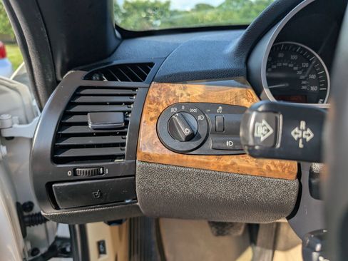 Used 2008 BMW Z4 3.0i RWD image 18