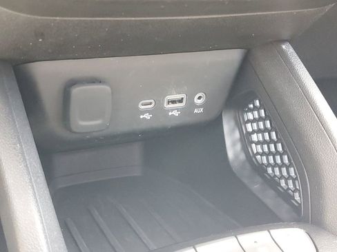 Used 2022 Chevrolet TrailBlazer LT w/ Sun and Liftgate Package AWD/4WD image 35