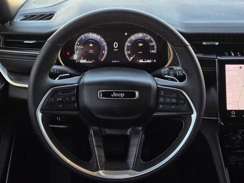 Used 2024 Jeep Grand Cherokee Limited w/ Trailer Tow Package image 31