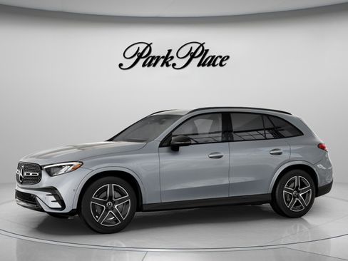 Certified 2025 Mercedes-Benz GLC 300 4MATIC w/ AMG Line image 3