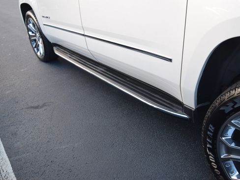 Used 2019 GMC Yukon XL Denali image 8