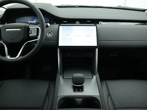 Certified 2024 Land Rover Discovery Sport S image 13