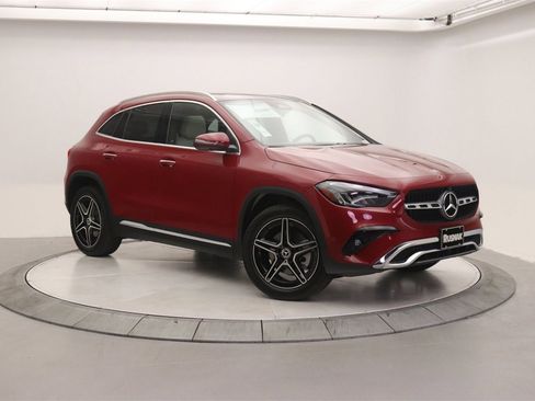 New 2026 Mercedes-Benz GLA 250 image 1