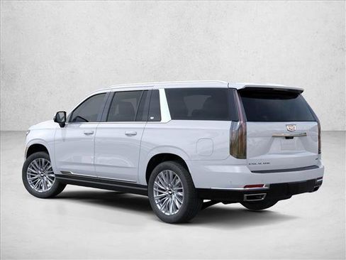 New 2026 Cadillac Escalade ESV Luxury RWD image 4