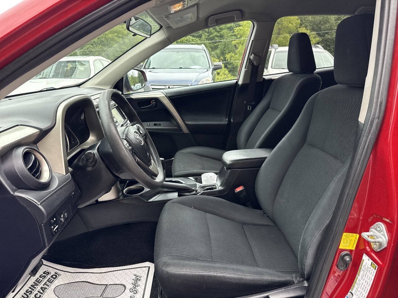 Used 2014 Toyota RAV4 LE AWD/4WD image 12