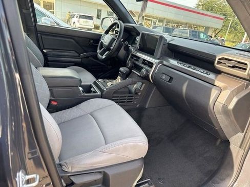 Used 2024 Toyota Tacoma SR5 image 27