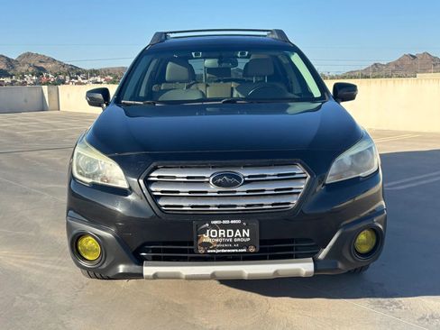 Used 2016 Subaru Outback 2.5i Limited AWD/4WD image 3