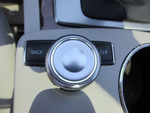 Used 2010 Mercedes-Benz C 300 4MATIC Sedan image 27