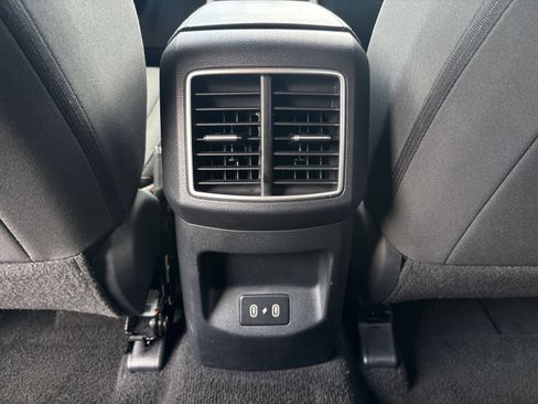 Used 2026 Kia Sportage LX FWD image 22