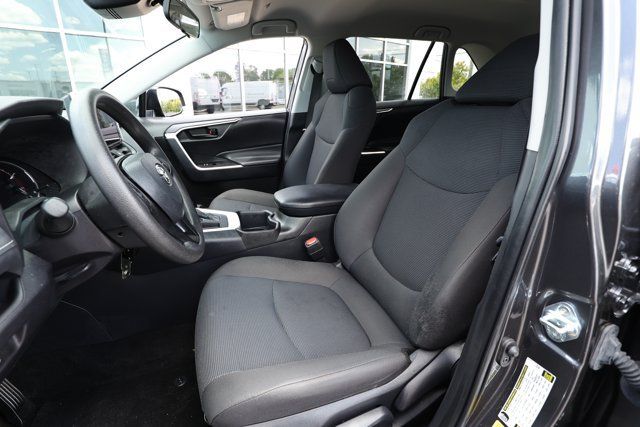 Used 2025 Toyota RAV4 LE FWD image 21
