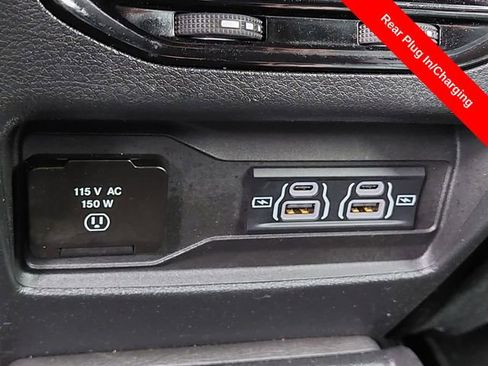 Used 2024 Jeep Grand Cherokee L Limited AWD/4WD image 24