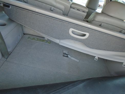 Used 2008 Toyota Highlander Limited AWD/4WD image 9