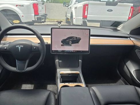 Used 2023 Tesla Model 3 Standard Range RWD image 8
