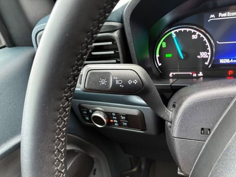 Used 2024 Ford Maverick Lariat w/ Black Appearance Package FWD image 23