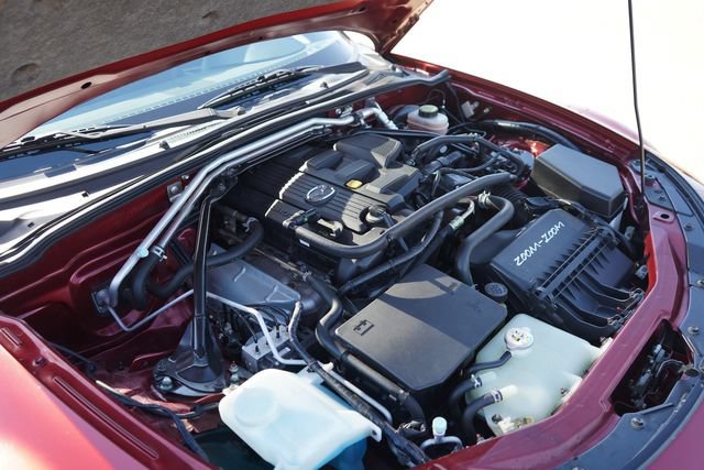 Used 2006 MAZDA MX-5 Miata Sport w/ Appearance Pkg RWD image 78