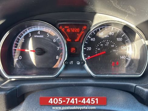 Used 2014 Nissan Versa SV FWD image 20