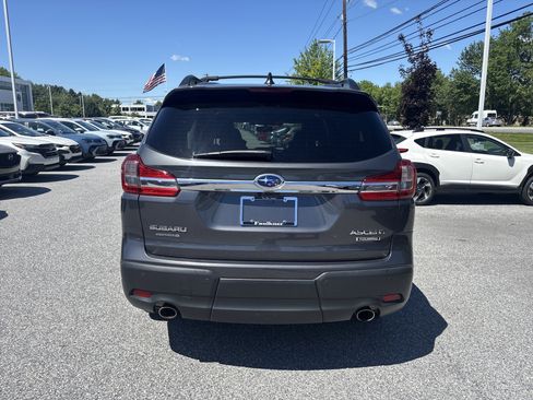 Certified 2022 Subaru Ascent Touring AWD/4WD image 18