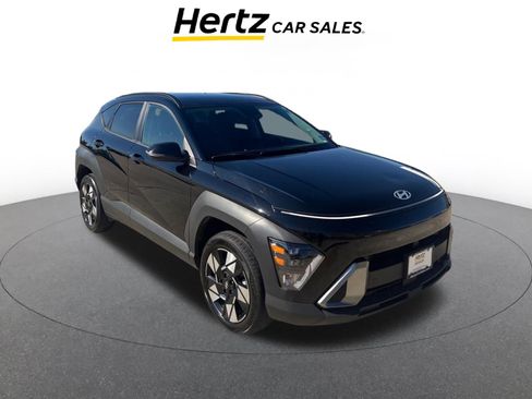 Used 2025 Hyundai Kona SEL image 1