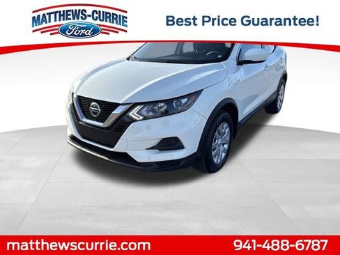 Used 2020 Nissan Rogue Sport S image 7