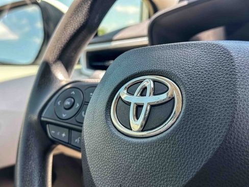 Used 2023 Toyota Corolla LE FWD image 26