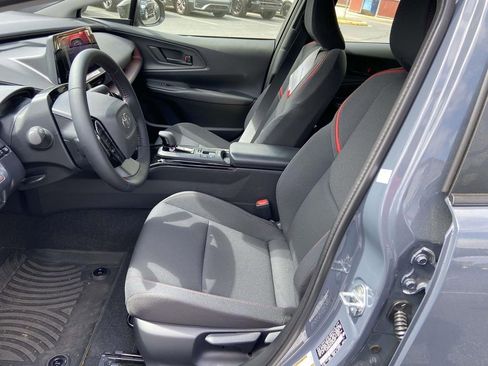 Used 2026 Toyota Prius Plug-In Hybrid image 14