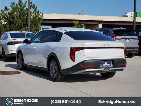 Used 2025 Kia K4 FWD image 5