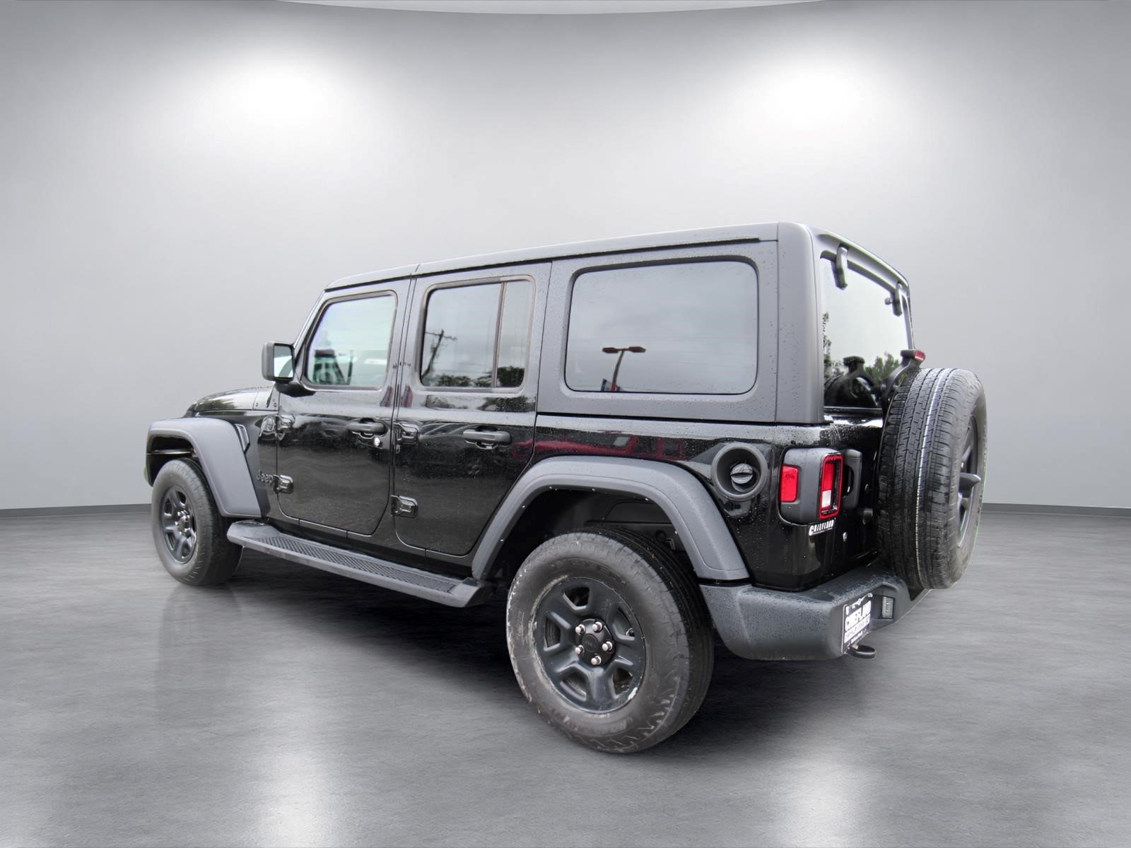 Used 2024 Jeep Wrangler Unlimited Sport AWD/4WD image 4