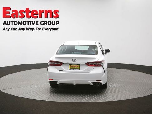 Used 2024 Toyota Camry SE FWD image 31