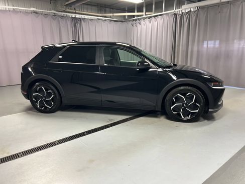 Used 2024 Hyundai Ioniq 5 SEL AWD/4WD image 8